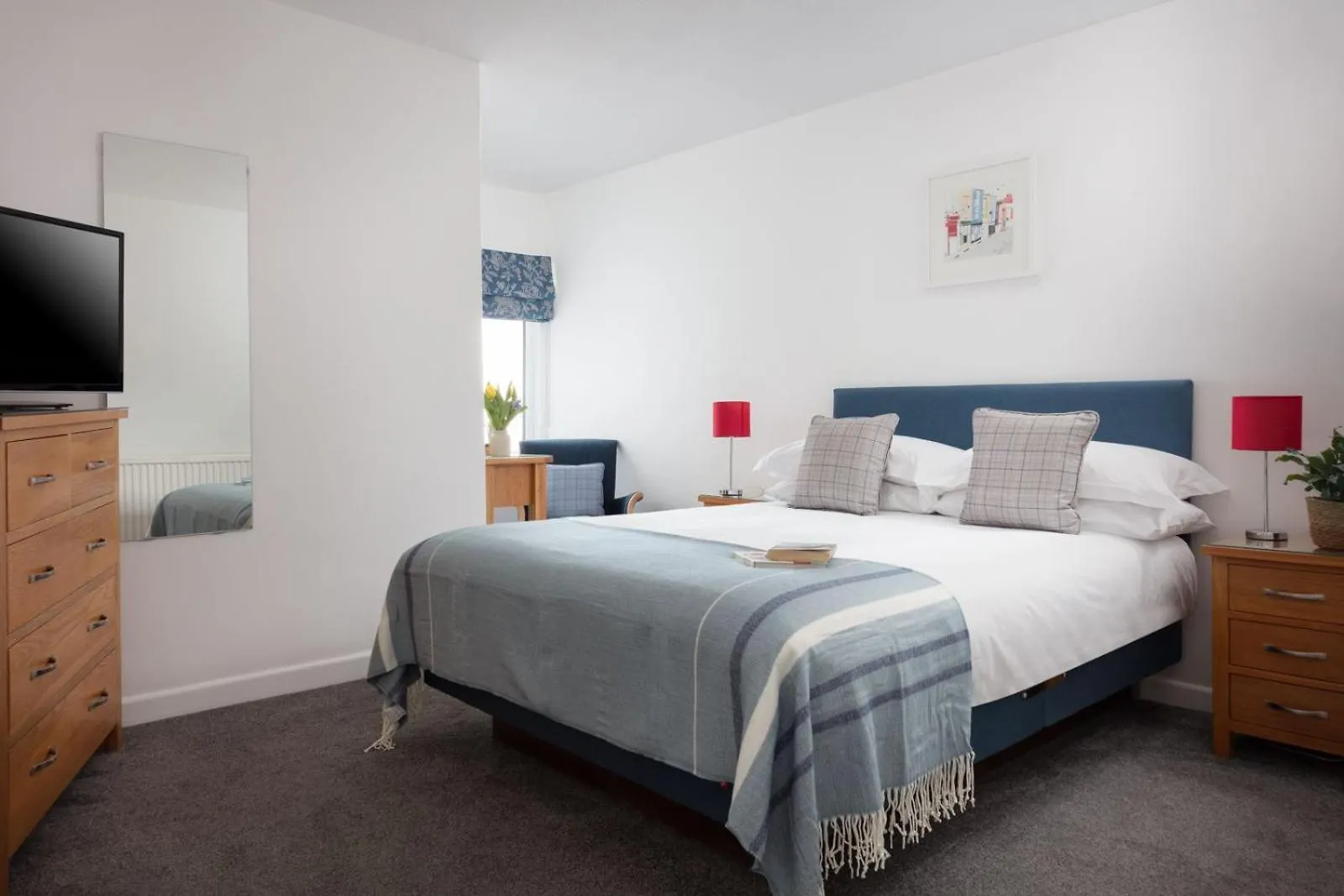 Gyllyngvase House Guest house