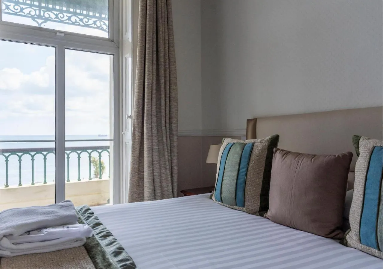 Hotel The