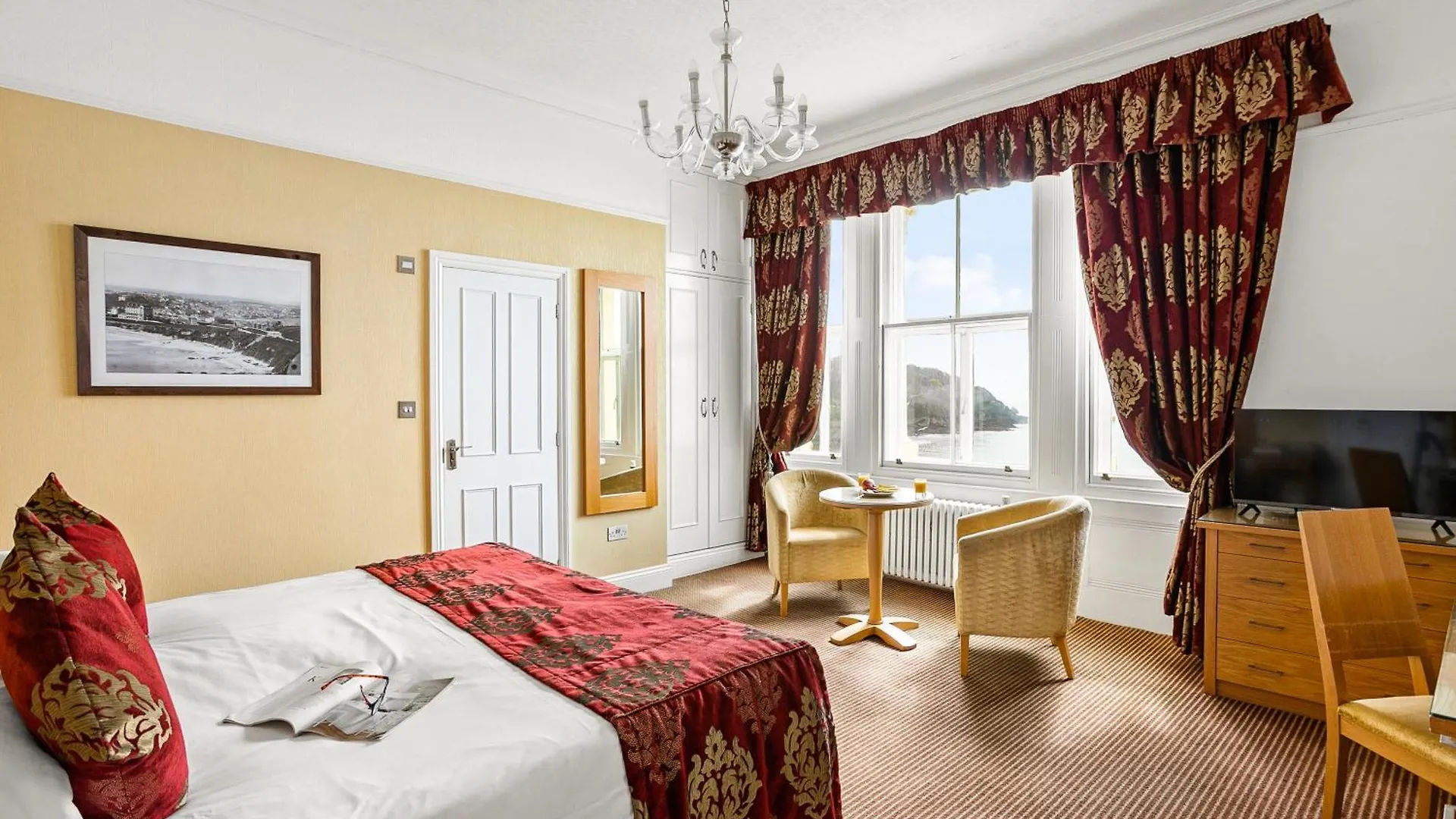 The 3* Falmouth