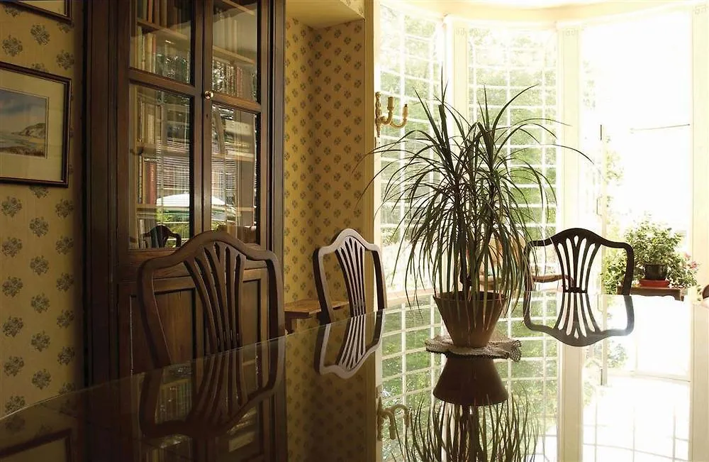 Hotel Penmere Manor 3*