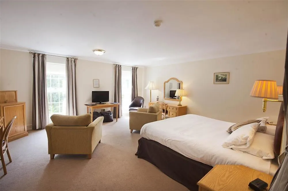 Penmere Manor Hotel 3*