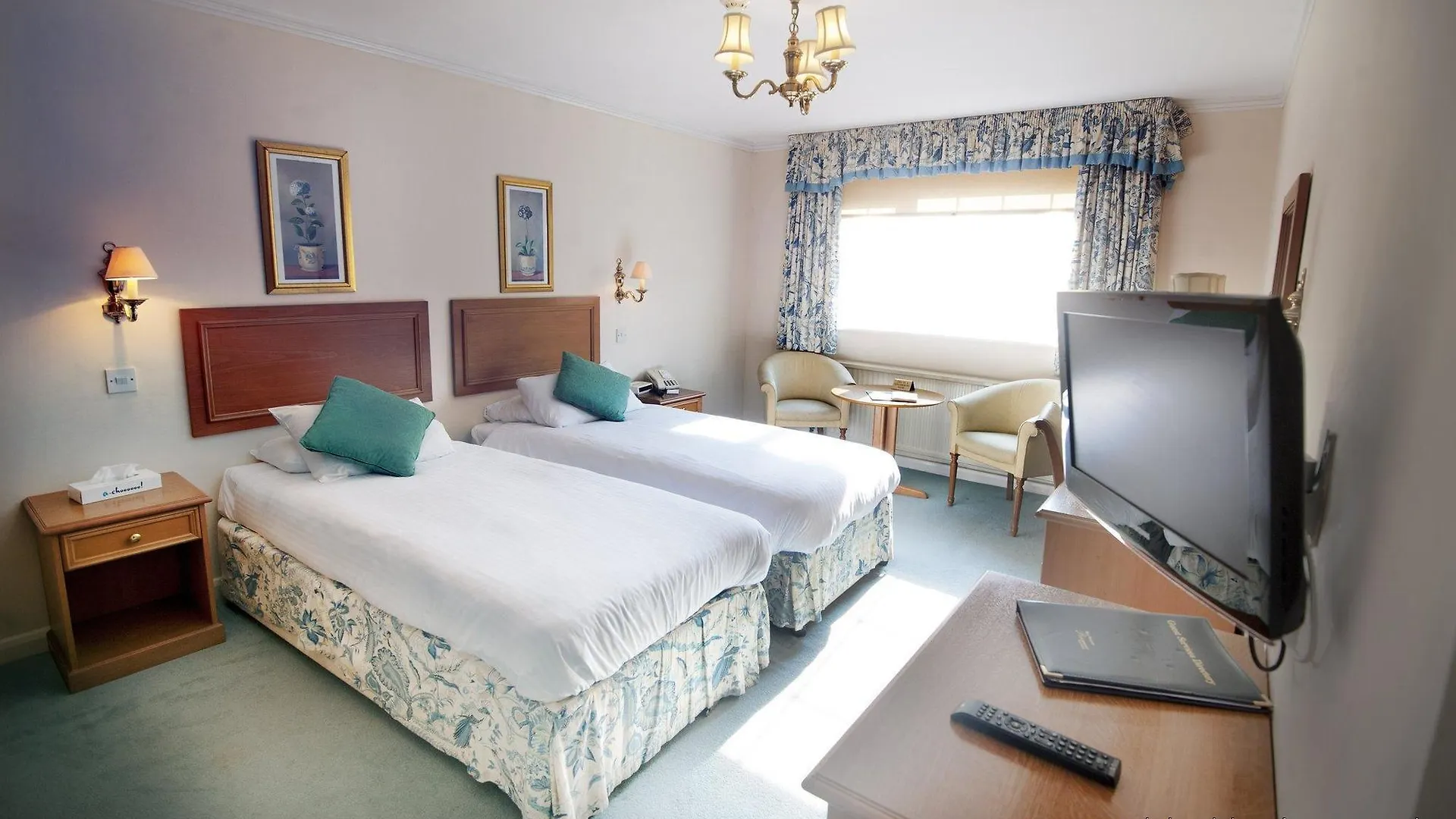 Hotel Penmere Manor 3*